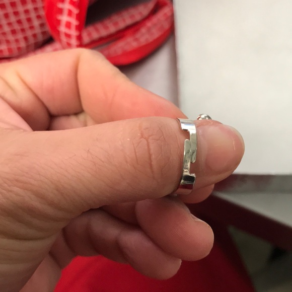 Ring - Picture 2 of 3